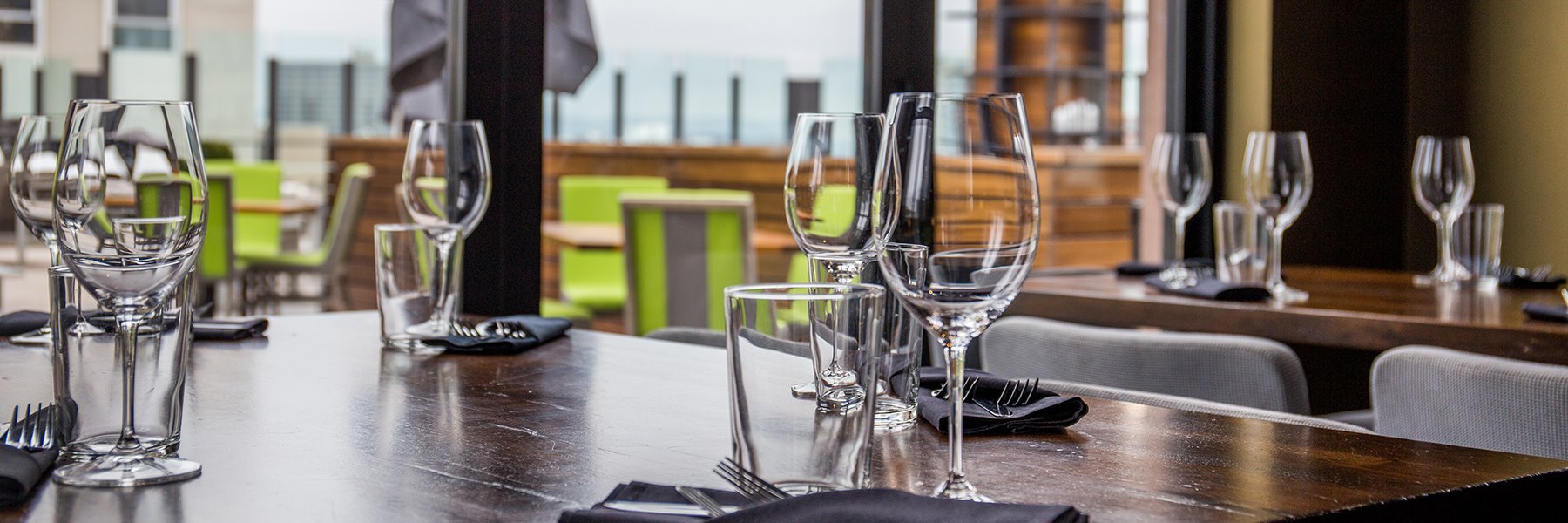Reservations - 8UP Elevated Drinkery & Kitchen-Louisville, Kentucky